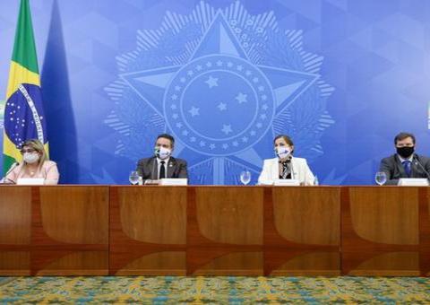 Uso da cloroquina dependerá de médico e paciente, diz Ministério da Saúde