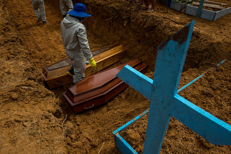 Manaus registra mais de 70 enterros na quarta-feira com 13 mortes por Covid-19 