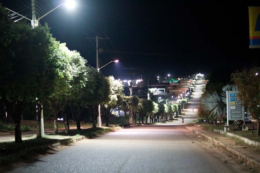 Prefeito autoriza reabertura total do comércio em Apuí 