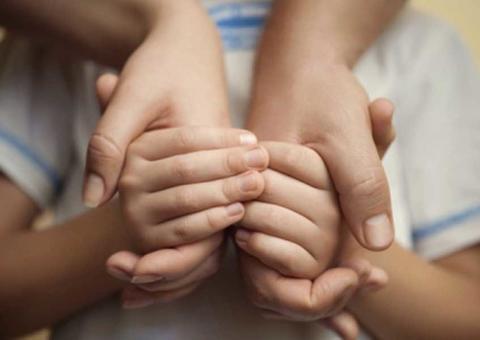 Nacer fará live para tirar dúvidas sobre adoção