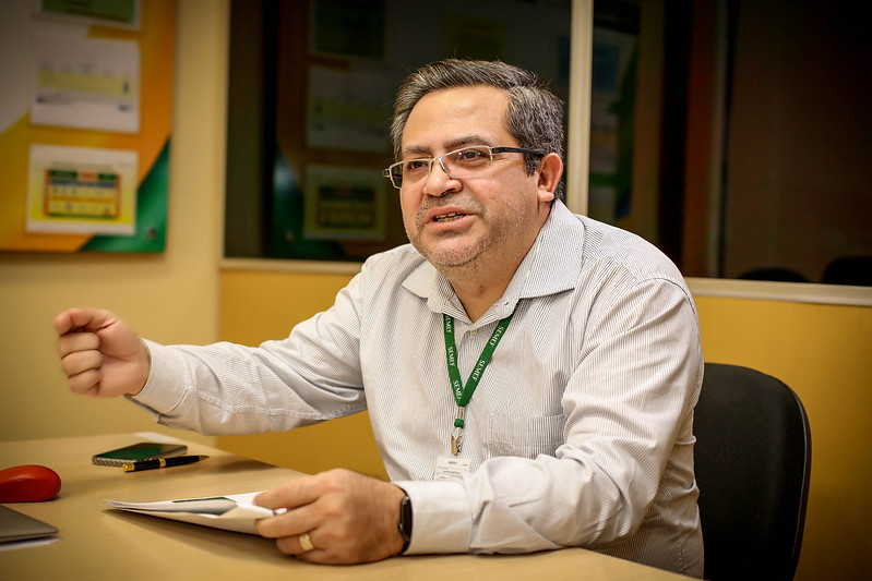 Após contrair doença e perder o pai para a Covid-19, secretário de finanças deixa Prefeitura de Manaus