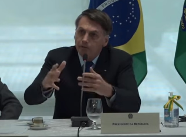 Bolsonaro diz que vai interferir em todos os ministérios: 'não posso ser surpreendido' 