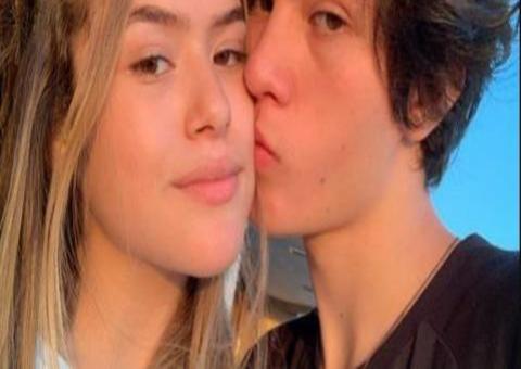 Maisa anuncia que terminou o namoro com Nicholas Arashiro