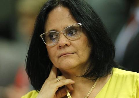 Vamos pedir a prisão de governadores e prefeitos, diz Damares em reunião gravada