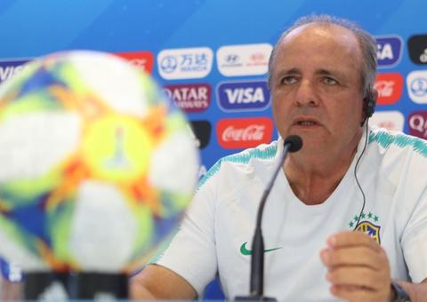 Vadão, ex-técnico da seleção feminina, morre aos 63