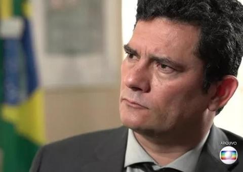 Planalto admite que publicou assinatura de Moro na exoneração de Valeixo sem autorização