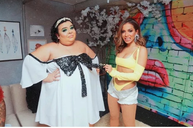 Leo Dias ataca Rainha Matos e diz que blogueira ganha dinheiro de Anitta