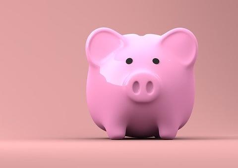 Dicas para economizar dinheiro sem comprometer salário; saiba mais