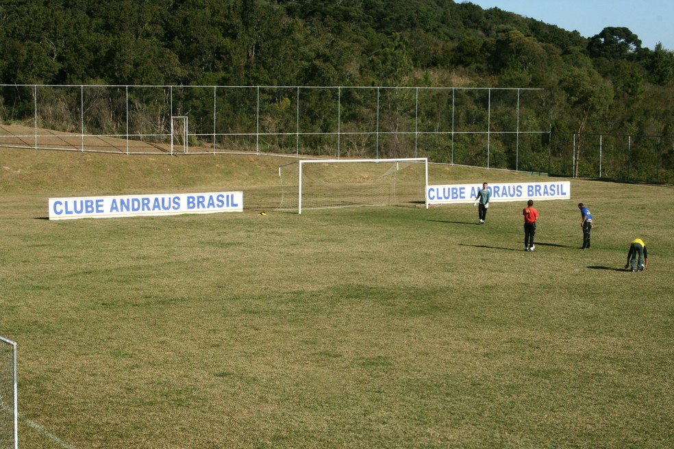 Interpol investiga 'jogo fantasma' que movimentou R$ 10 milhões no futebol brasileiro