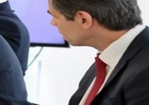 Ministro da Educação é convocado ao Senado para explicar declarações em reunião 