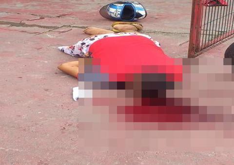 Homem é executado a tiros por dupla de motoqueiros em Manaus 