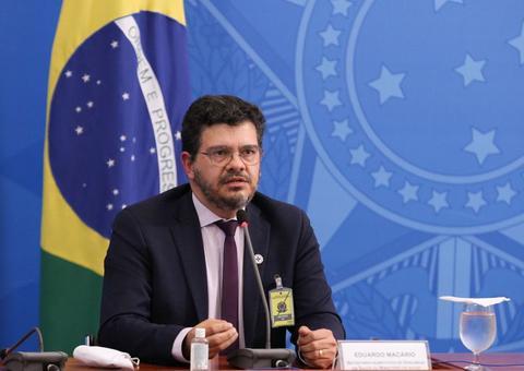 Sem vacina, 'imunidade de rebanho' não é melhor estratégia, diz secretário do Ministério da Saúde