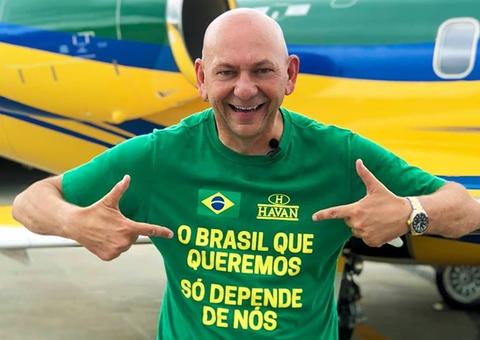 Dono da Havan Luciano Hang, Roberto Jefferson e blogueiro são alvos de operação da PF 