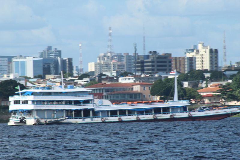 Nível do rio Negro está abaixo da enchente de 2019 em Manaus