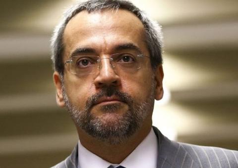 Comitê judaico americano reage a Weintraub e pede fim do uso político do holocausto pelo governo