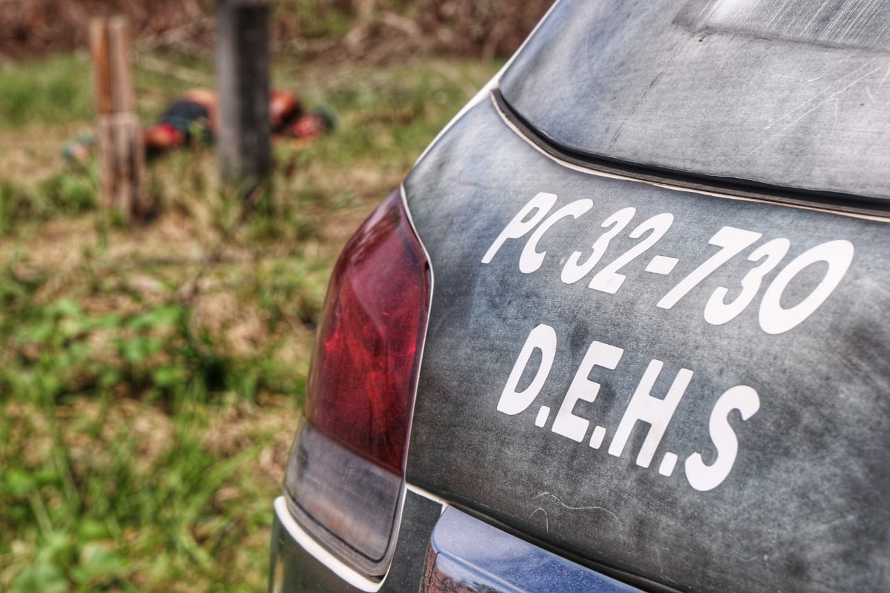 Corpo de homem é encontrado amarrado em invasão de Manaus