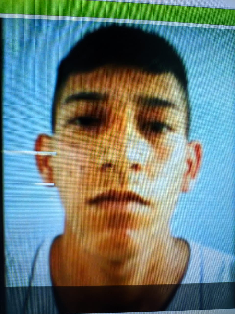 Jovem sai para cortar cabelo e desaparece em Manaus