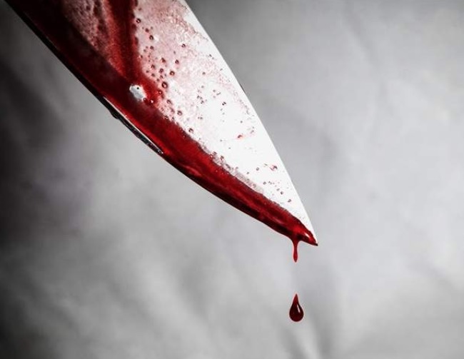 Homem sobrevive após ter faca cravada no peito em Manaus