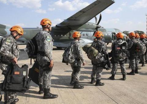 Bolsonaro atende pedido de Wilson Lima e autoriza uso das Forças Armadas no Amazonas