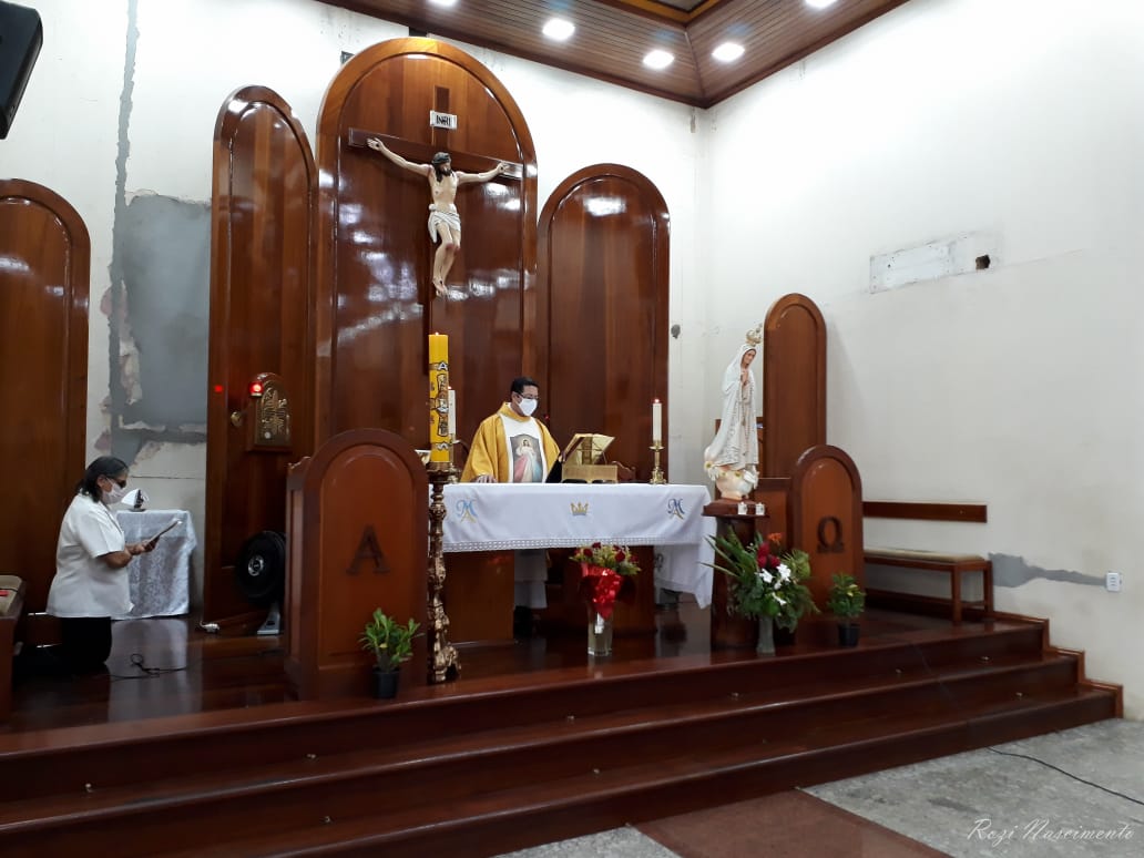 Arquidiocese de Manaus diz que não vai aderir decreto que autoriza abertura de igrejas