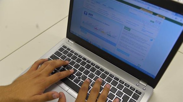 Receita começa a pagar hoje 1º lote de restituições do IR 2020