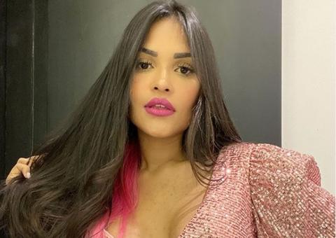 Ex-bbb Flayslane faz cirurgia plástica durante quarentena