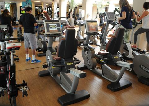 Fux suspende autorização para academias reabrirem em dois estados