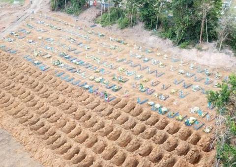 PL obriga que corpos de vítimas de Covid-19 sejam colocados em sacos translúcidos no Amazonas