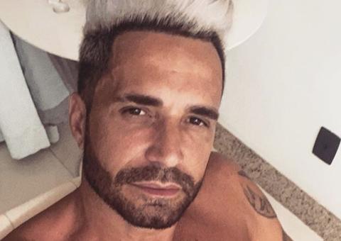 Latino é processado por calote de R$ 9 mil em hospital