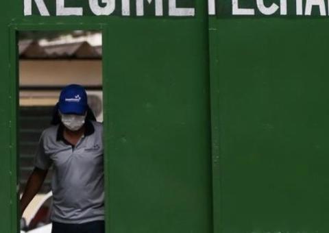 Pandemia adia interrogatório de detentos suspeitos de participar de massacre em Manaus