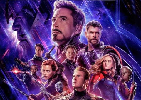 Casal organiza orgia pós-pandemia com o tema Vingadores