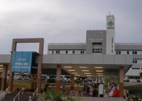 Morre em hospital pintor esfaqueado após discussão com bêbado em Manaus