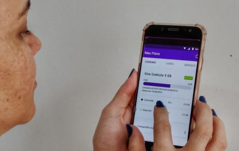 Defensoria Pública pede R$ 5,7 milhões da Vivo em indenização por falhas em serviços no Amazonas