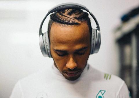 Hexacampeão Lewis Hamilton cobra empatia de pilotos da F-1 sobre caso Floyd