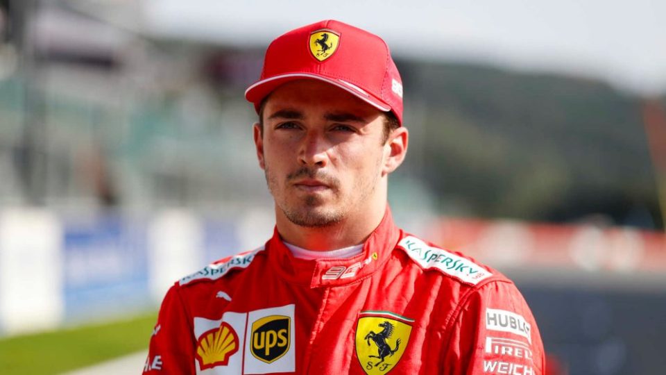 Após críticas de Hamilton sobre silêncio, Leclerc condena racismo