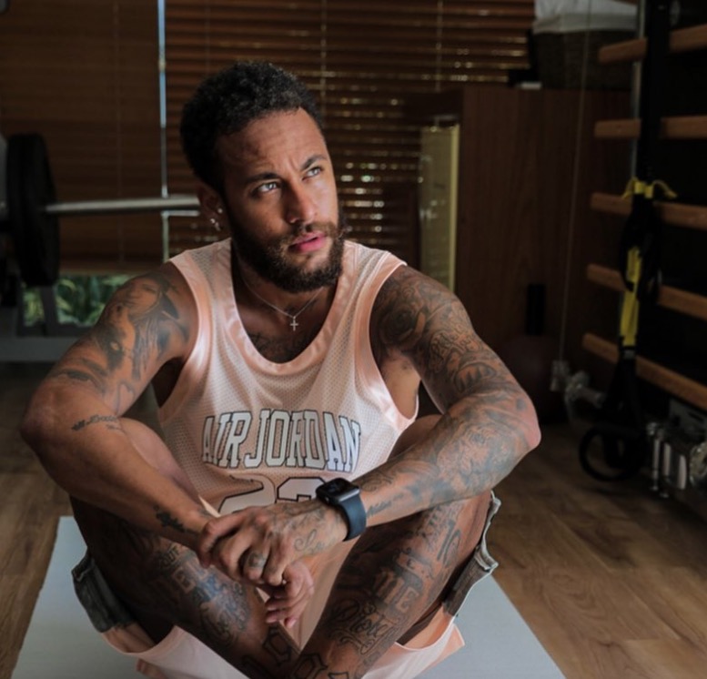 Neymar é massacrado na internet ao postar ‘look do dia’ em meio a protesto contra racismo