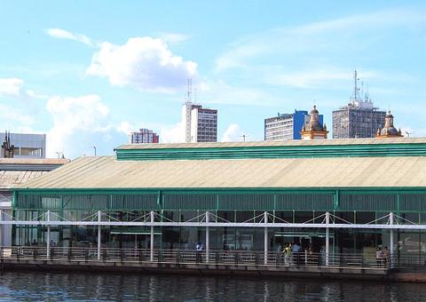 Em Manaus, rio Negro está a 72 centímetros da cota de emergência