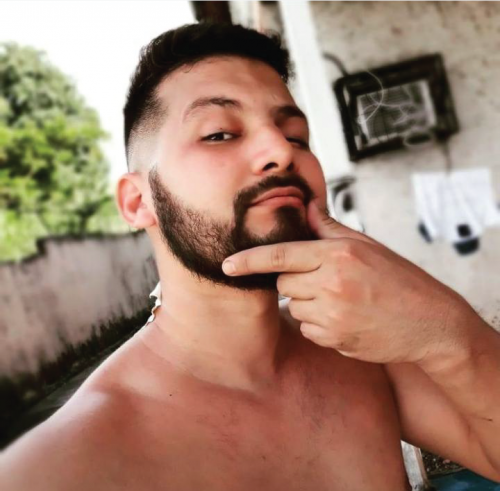 Polícia pede ajuda para localizar homem apontado como mandante de assalto a empresário em Manaus 