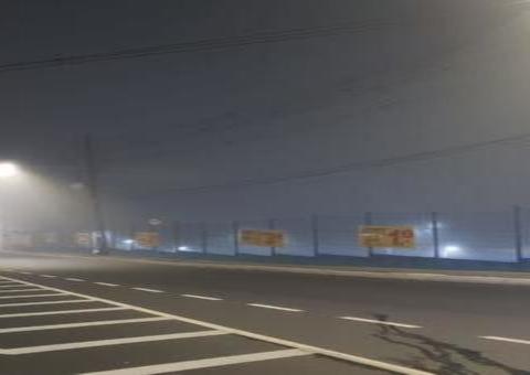 Manaus amanhece com baixa temperatura e encoberta por neblina 