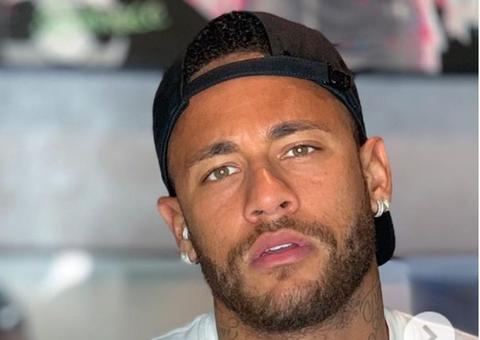 Após ser criticado por Felipe Neto, Neymar adere a movimento antirracista 