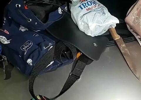 Casal que fazia arrastão em bairros de Manaus é preso após perseguição policial 