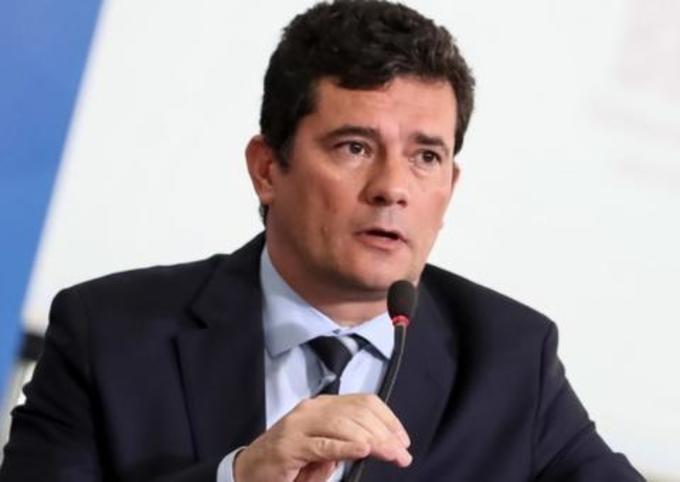 Comissão decide que Sérgio Moro receberá salário de ministro por 6 meses durante 'quarentena'