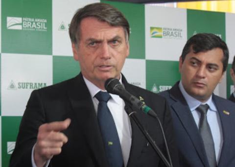Bolsonaro confirma liberação de novas parcelas do auxílio emergencial e 'alfineta' governadores