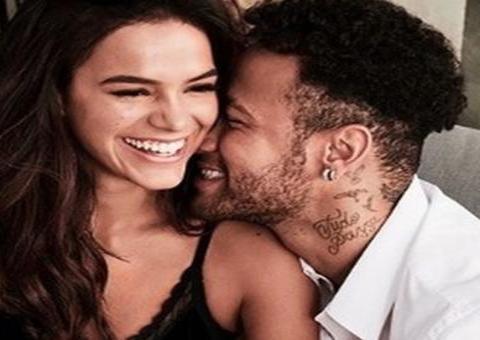 Bruna Marquezine manda suposta indireta sobre namoro com Neymar: 'coragem'