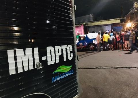 Homem tenta correr mas é assassinado a sangue frio em rua de Manaus