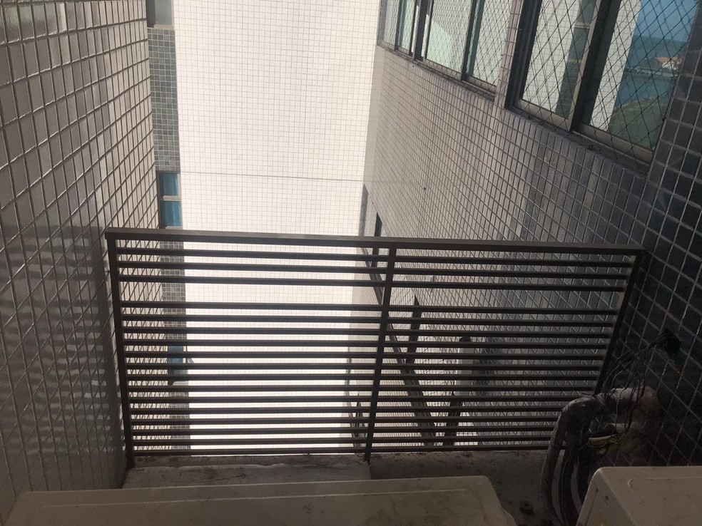 Menino de 5 anos morre ao despencar de 9º andar de prédio