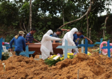 Amazonas terá massacre e Manaus deveria adotar ao lockdown, diz cientista sobre relaxar distanciamento