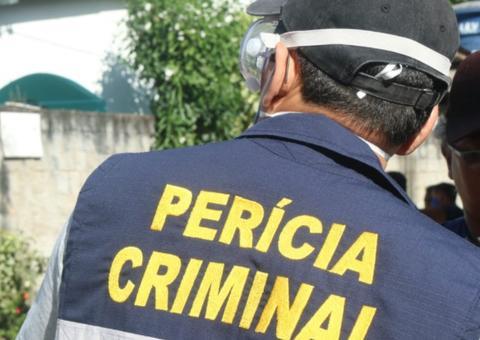 Com várias facadas pelo corpo, homem é achado em estado de decomposição em mata de Manaus