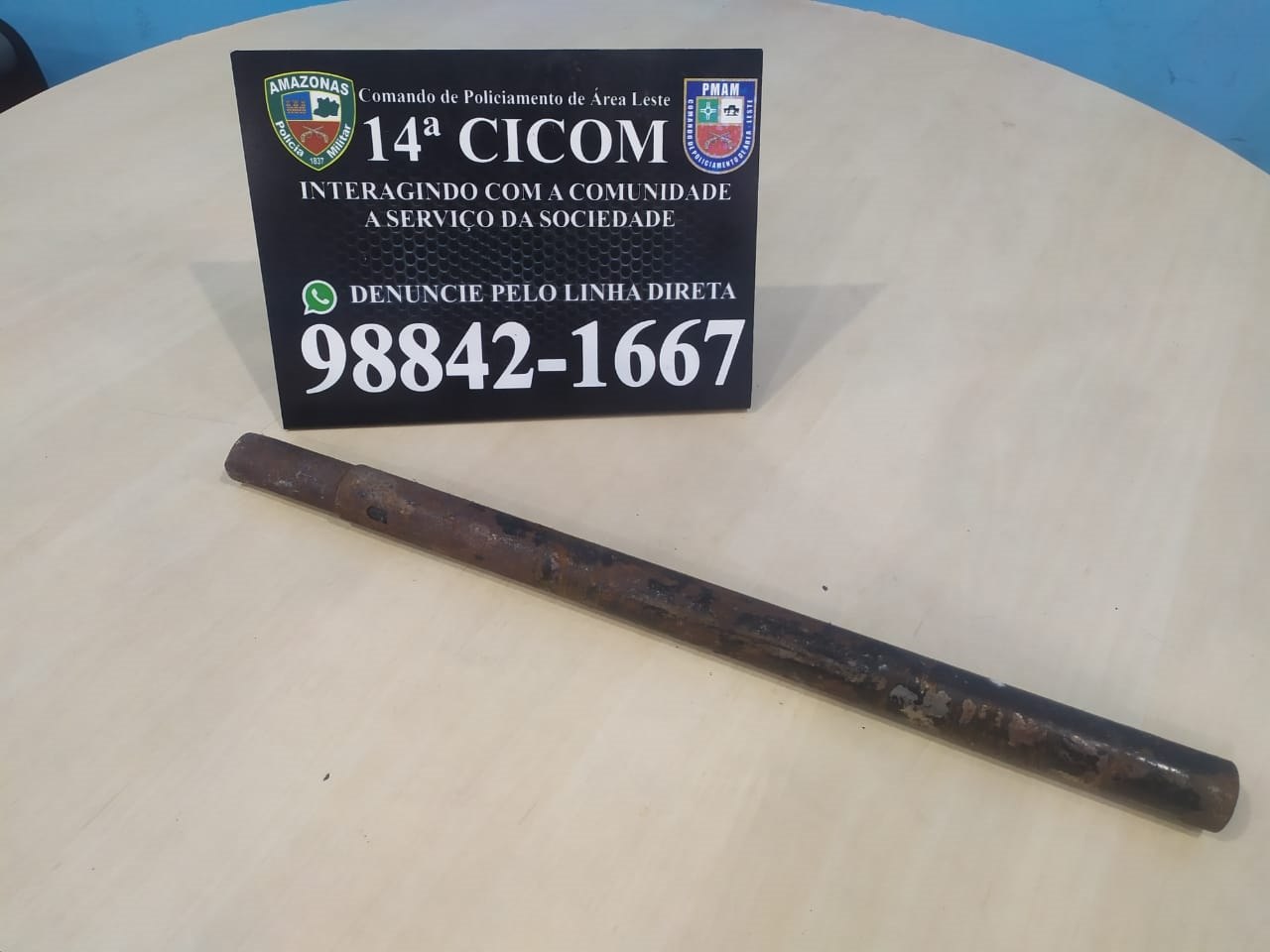 Homem é preso por ameaçar o padrasto com barra de ferro em Manaus 