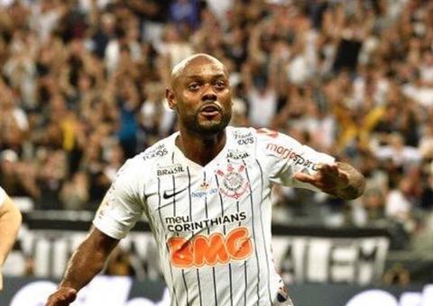 Vagner Love rescinde contrato com o Corinthians